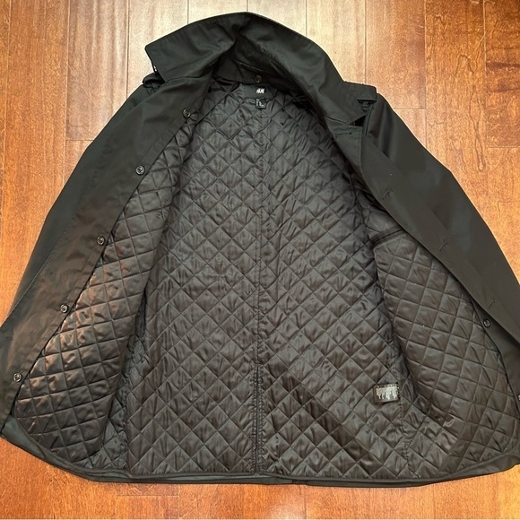 H&M Men's Black Belted Coat with Removable Quilted Liner, Size 40R - Picture 12 of 15